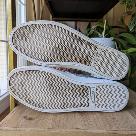 G by Guess Malden Silver Slip-ons - Size 10 - Picture 10 of 10